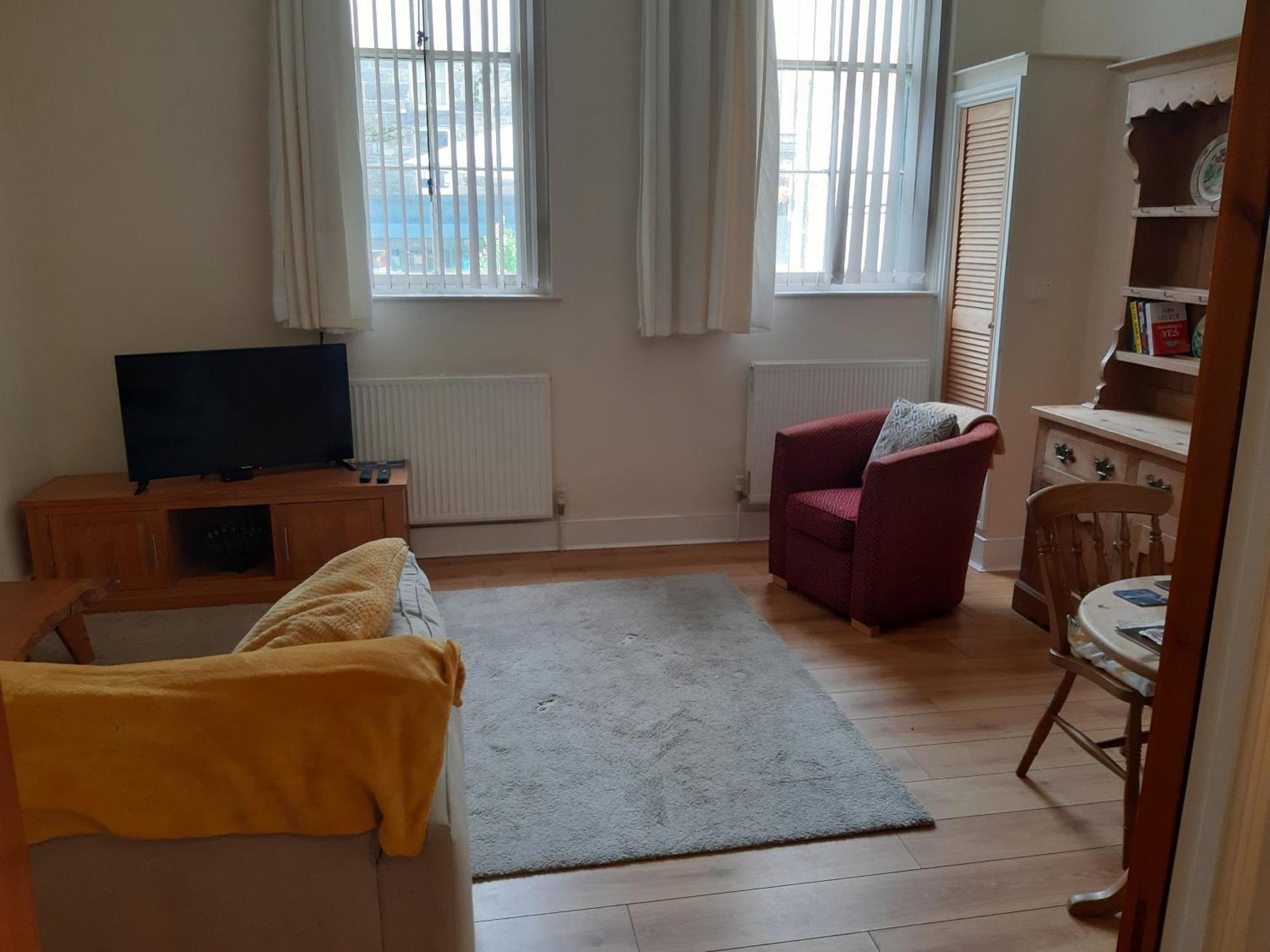 Ground Floor Barmouth Centre Apartment With Garden Exteriör bild